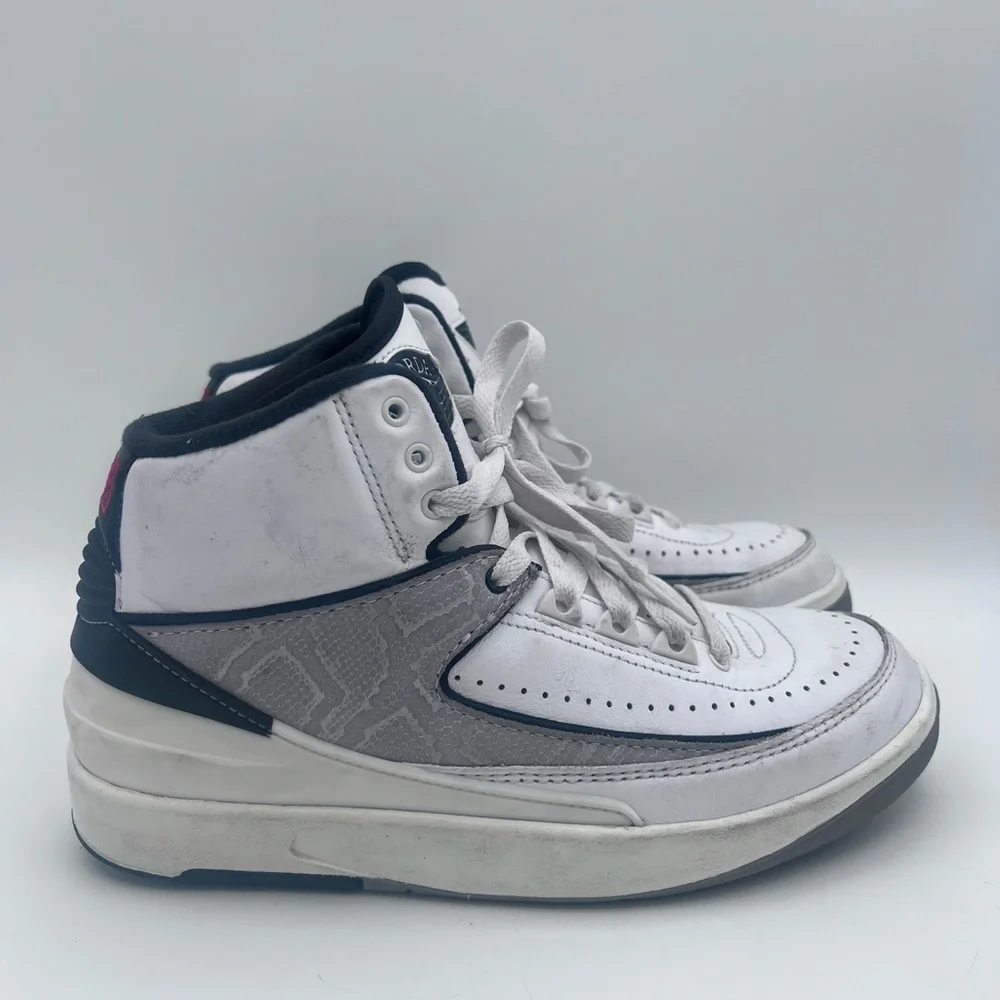 Size 6.5y-Nike Air‎ Jordan 2 Retro Python White Fire Red Black (DQ8562-102)